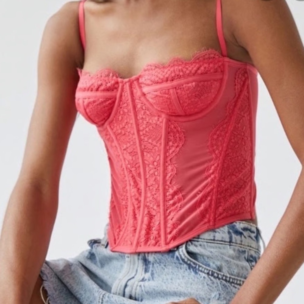 URBAN OUTFITTERS pink/peach corset top
